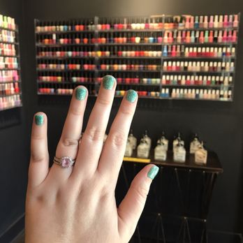 Champagne Nails - So many colors to choose from! - Nail Salons Near Me - Nashville, Tennessee Champagne Nails - So many colors to choose from! - Nail Salons Near Me - Nashville, Tennessee