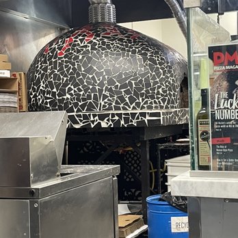 786 Degrees - Cooked in a wood fire oven. - Pizza Near Me - Los Angeles, California 786 Degrees - Cooked in a wood fire oven. - Pizza Near Me - Los Angeles, California