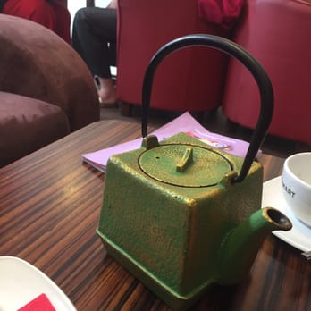 Cafe Smart - Quirky tea pot - Coffee & Tea Near Me - Belfast, BFS