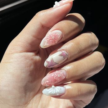 Nail Resort - Nail Salons Near Me - Folsom, California