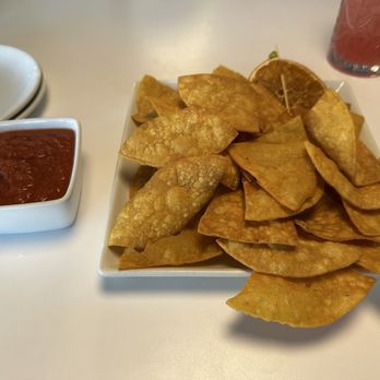 Besitos Kitchen & Bar - chips and salsa - Mexican Near Me - Uvalde, Texas Besitos Kitchen & Bar - chips and salsa - Mexican Near Me - Uvalde, Texas
