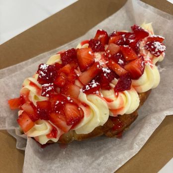 The Circle Deli & Boba - Strawberry Crème Croffle - Bubble Tea Near Me - Saint Paul, Minnesota The Circle Deli & Boba - Strawberry Crème Croffle - Bubble Tea Near Me - Saint Paul, Minnesota