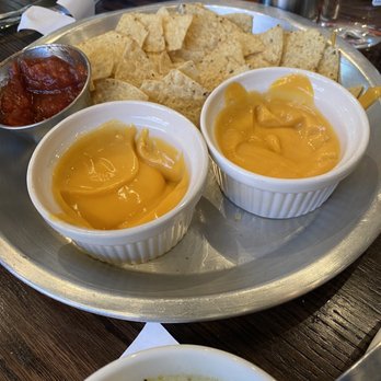 Murray's On Main - Bars Near Me - Tomah, Wisconsin