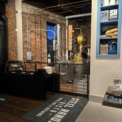 Steel Hands Vista Distilling & Brewing