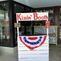 The Kissin Booth