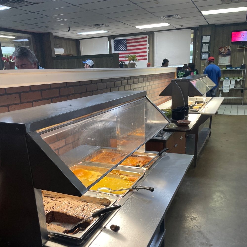 Southwind Family Restaurant Logo