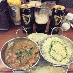 Glasgow Pub - Guinness and chicken tikka masala. I mean really, what else do you need in life?