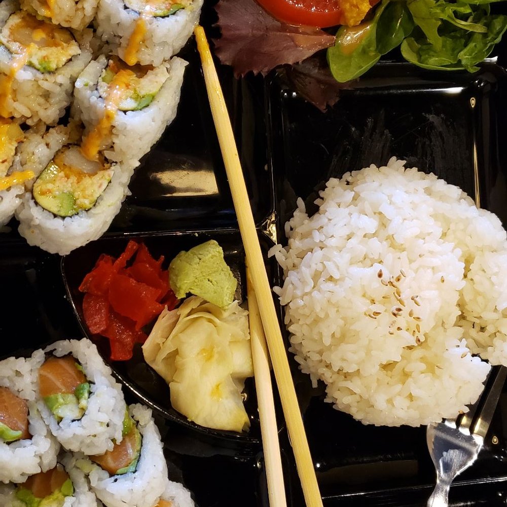 Ahi Sushi - Kitchen Bento Lunch - Sushi Bars Near Me - Bakersfield, California