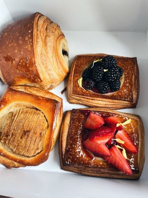 Bonjour Patisserie by null