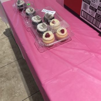 Windmill Village - Baked goods - Property Management Near Me - Davenport, Florida Windmill Village - Baked goods - Property Management Near Me - Davenport, Florida
