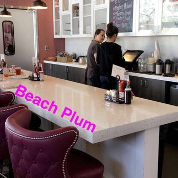 Beach Plum Kitchen - Cute Decor! - New American Near Me - Carlsbad, California