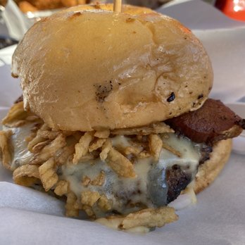 Mad Madeline's Grill - 2019 Battle of the Burger Winner Triple 333 Burger - Burgers Near Me - Temecula, California