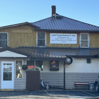 Gary's Restaurant - Outside - New American Near Me - Canastota, New York