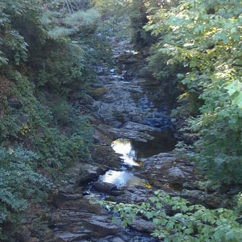 Wachusett Reservoir Dam - Hiking Near Me - Clinton, Massachusetts