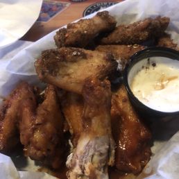 10 Piece Wings 10 Piece Wings