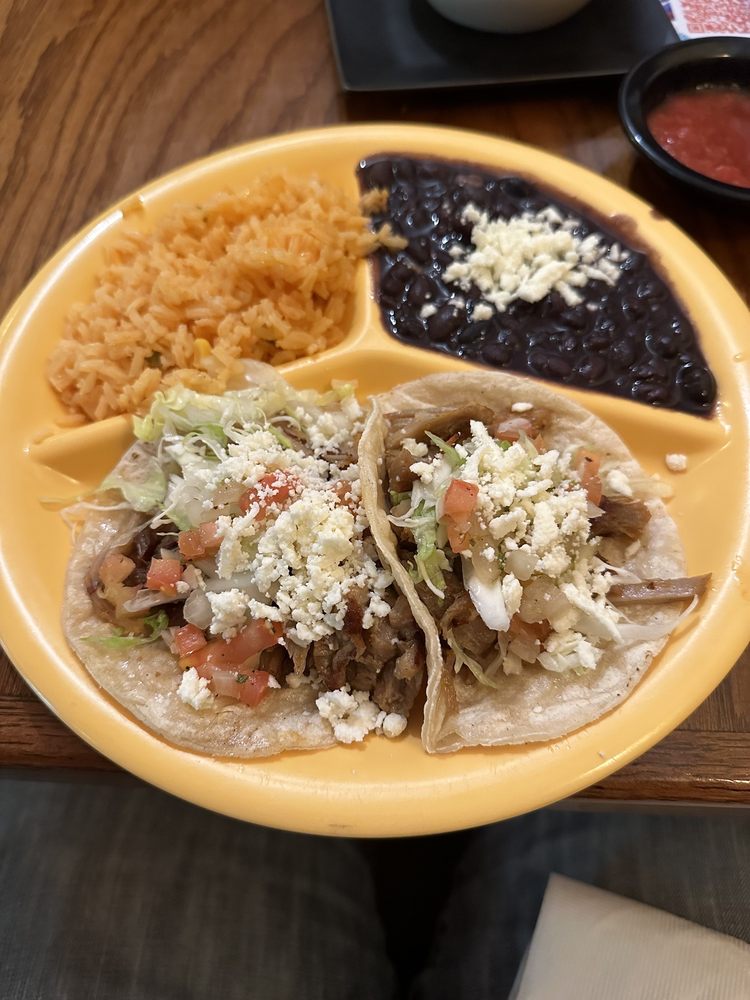 Food from Tacos Oaxaca