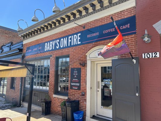 Baby's On Fire by null