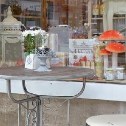 Confiserie Schiffke - Das Ladengeschäft von aussen