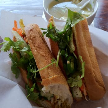 Banh Mi - Curry Chicken Banh Mi and Wonton Soup - Vietnamese Near Me - Chicago, Illinois Banh Mi - Curry Chicken Banh Mi and Wonton Soup - Vietnamese Near Me - Chicago, Illinois