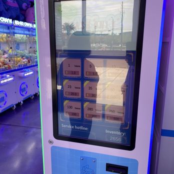 Go Go Crane - Token machine - Arcades Near Me - Las Vegas, Nevada