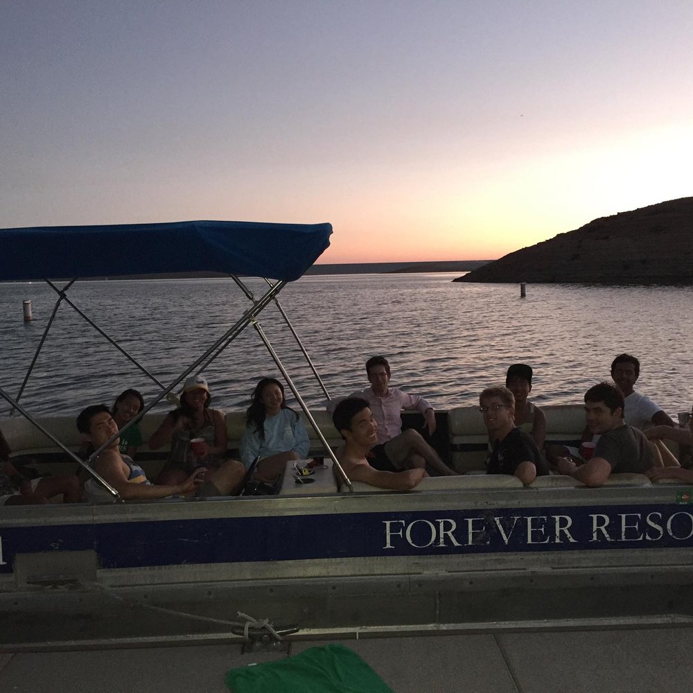 Lake Oroville Marina - Marinas Near Me - Paradise, California