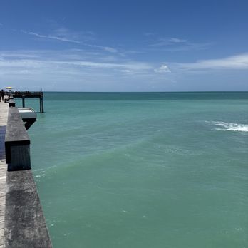Venice Beach - View from Pier - Beaches Near Me - Venice, Florida Venice Beach - View from Pier - Beaches Near Me - Venice, Florida