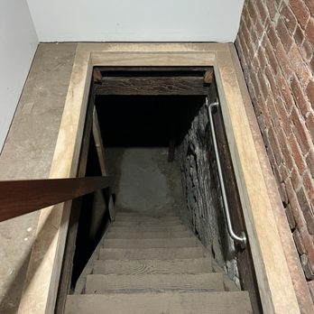 Shanghai Tunnels - Historical Tours Near Me - Portland, Oregon Shanghai Tunnels - Historical Tours Near Me - Portland, Oregon