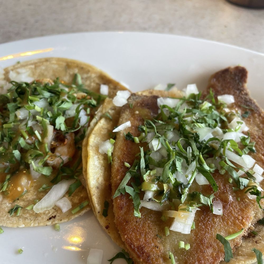 Mariscos El Amigo 2 - Fish taco and shrimp taco - Mexican Near Me - Elgin, Illinois Mariscos El Amigo 2 - Fish taco and shrimp taco - Mexican Near Me - Elgin, Illinois