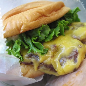Shake Shack Upper West Side - single shaker - Fast Food Near Me - New York, New York