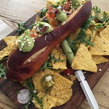 Brunch & Cake - Chicken, pico de gallo, guacamole supersandwich - Breakfast & Brunch Near Me - Barcelona, B Brunch & Cake - Chicken, pico de gallo, guacamole supersandwich - Breakfast & Brunch Near Me - Barcelona, B