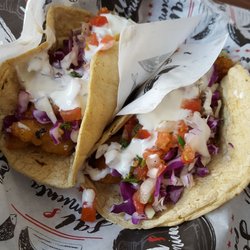 Sal & Pimienta - Fish tacos