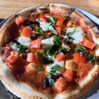 Monkeypod Kitchen - Margherita - New American Near Me - Lahaina, Hawaii