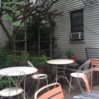 Bakeri - Outdoor area - Coffee & Tea Near Me - Brooklyn, New York Bakeri - Outdoor area - Coffee & Tea Near Me - Brooklyn, New York