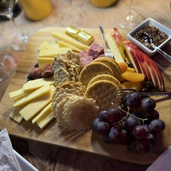 Vintage Vino - Two cheese charcuterie board Gouda Irish Cheddar  Dry Salami - Wine Bars Near Me - Kissimmee, Florida