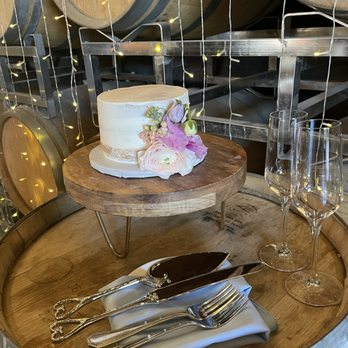 I Do Wedding Cakes - 6" guava cake - Bakeries Near Me - Morgan Hill, California I Do Wedding Cakes - 6" guava cake - Bakeries Near Me - Morgan Hill, California
