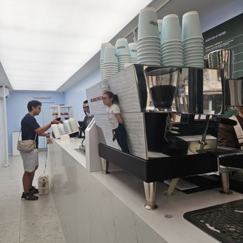 FifthSip - Inside - Coffee & Tea Near Me - New York, New York