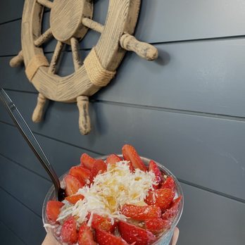 Island Bodega - Small Açaí Bowl - Acai Bowls Near Me - Cerritos, California