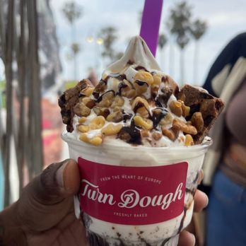 Turn Dough - Bakeries Near Me - Venice, California Turn Dough - Bakeries Near Me - Venice, California