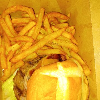 Bumbleberry Flats - Order a triple Blitz a triple Blitz the triple part is Angus beef patty brisket bacon - American Near Me - Laughlin, Nevada Bumbleberry Flats - Order a triple Blitz a triple Blitz the triple part is Angus beef patty brisket bacon - American Near Me - Laughlin, Nevada