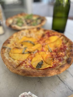 Skal Pizza by null