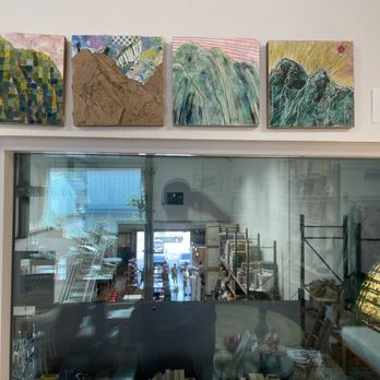 Icky Love Art Loft and Gallery - Art Galleries Near Me - Kailua, Hawaii Icky Love Art Loft and Gallery - Art Galleries Near Me - Kailua, Hawaii