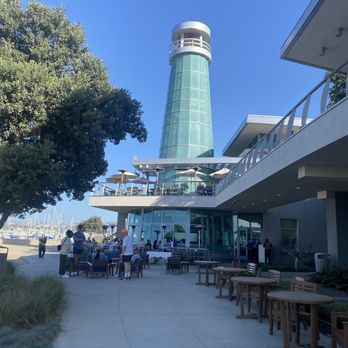 Lighthouse - Outside of restaurant - Breakfast & Brunch Near Me - Newport Beach, California