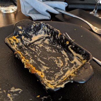 Taste Bar + Kitchen - The MF Best Lobster Mac and cheese - Cocktail Bars Near Me - Houston, Texas