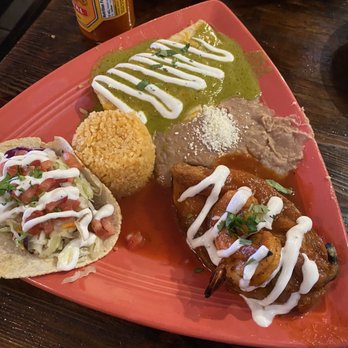 Maggie's Blue Rose - The combo platter Rosa Azul Platter - Mexican Near Me - Avalon, California