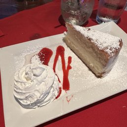 Limoncello layered cake Limoncello layered cake