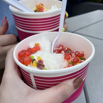 FroZenYo - FROYO - Ice Cream & Frozen Yogurt Near Me - Washington, DC, District of Columbia