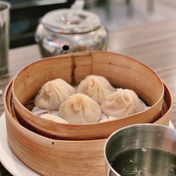 XLB Kitchen - Steamer Pork Buns (XLB) - Szechuan Near Me - Cupertino, California XLB Kitchen - Steamer Pork Buns (XLB) - Szechuan Near Me - Cupertino, California