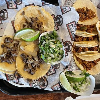 El Paisa - Carne Asada and Al Pastor tacos. - Mexican Near Me - Carrollton, Texas El Paisa - Carne Asada and Al Pastor tacos. - Mexican Near Me - Carrollton, Texas