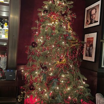 Faith & Spirits - Christmas tree - Wine Bars Near Me - San Carlos, California