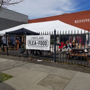 Portland Flea - Outside view - Flea Markets Near Me - Portland, Oregon Portland Flea - Outside view - Flea Markets Near Me - Portland, Oregon